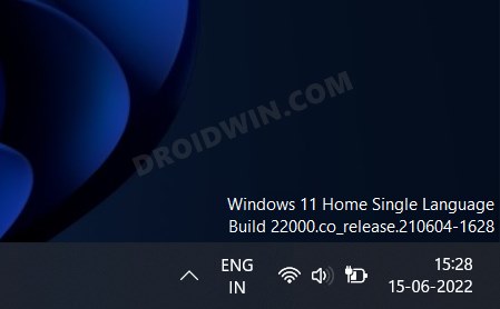 Add Windows 11 Build Number to your Desktop