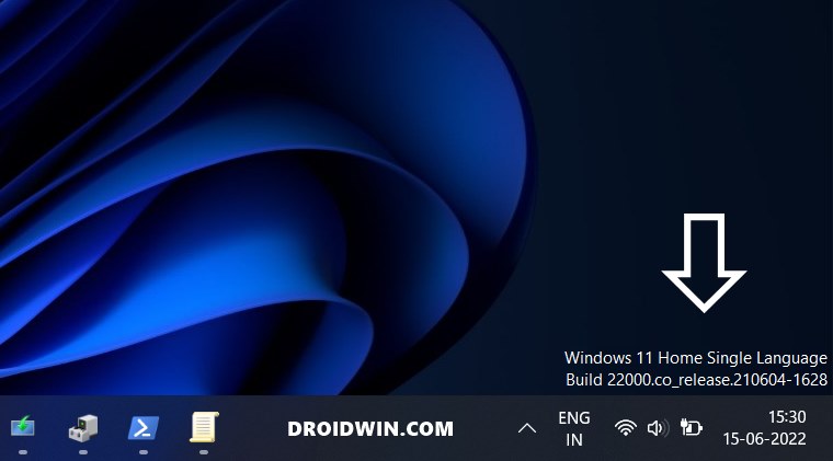 Add Windows 11 Build Number to your Desktop